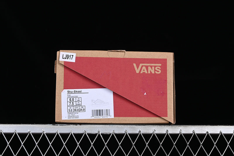 VANS CLASSICS KNU SKOOL WHITE/GREY/SILVER