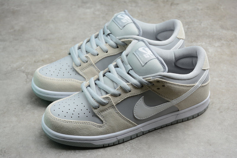 Nike SB Dunk Low Summit White Wolf Grey AR0778 110