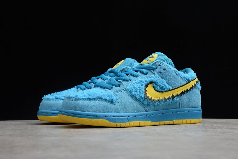 Nike SB Dunk Low Grateful Dead Bears Blue CJ5378 400