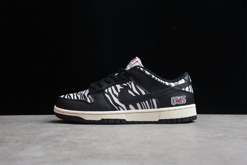 Nike SB Dunk Low OG QS Quartersnacks Zebra DM3510-001