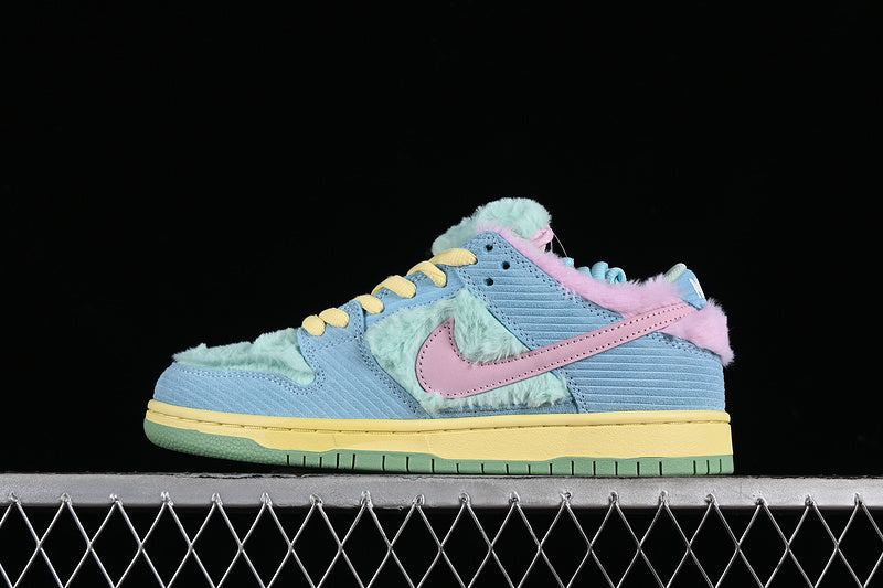 Nike SB Dunk Low Verdy Visty