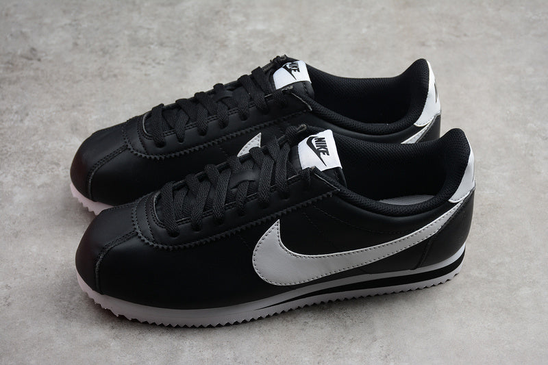 Nike Cortez Basic Black White