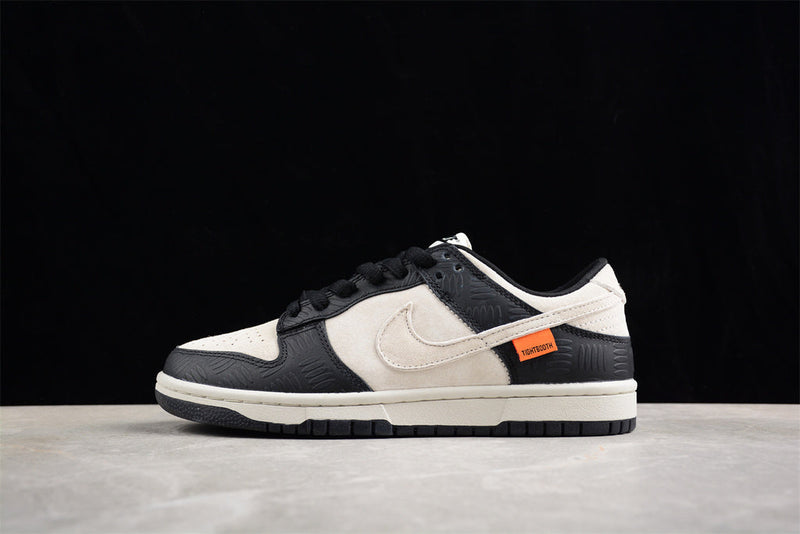 Nike Dunk Low TIGHTBOOTH GJ6358 901