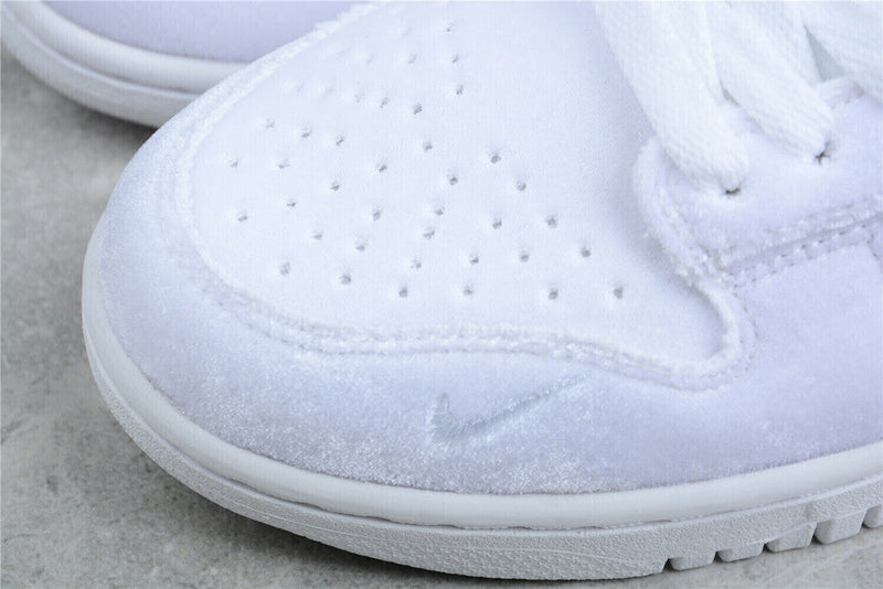 Nike Dunk Low Dover Street Market Triple White Velvet DH2686-100