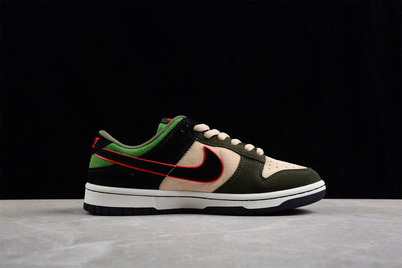 Otomo Katsuhiro x Nk SB Dunk Low "Steamboy OST"