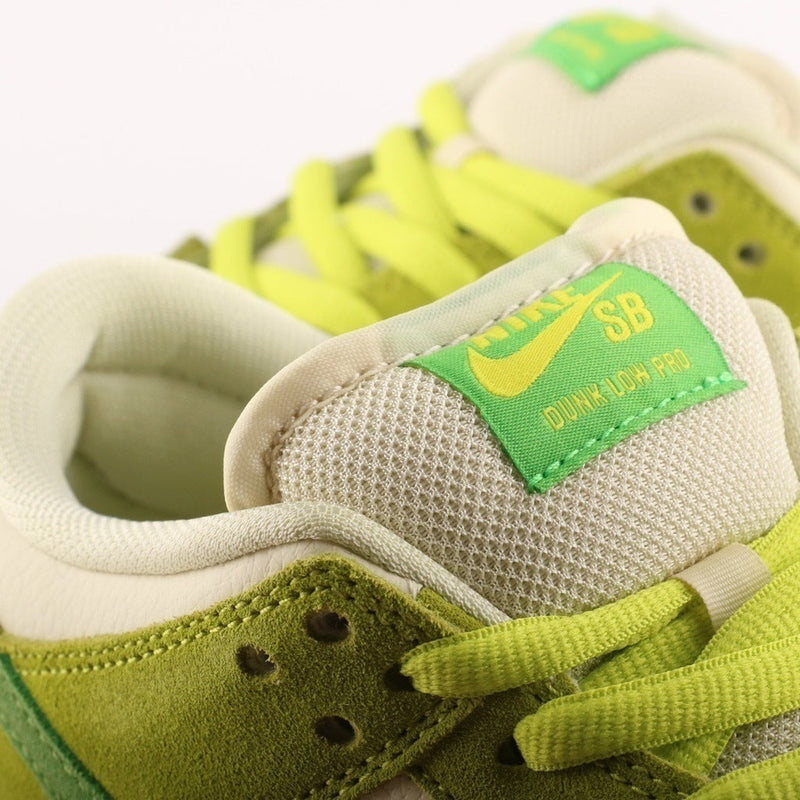 Nike SB Dunk Low Green Apple