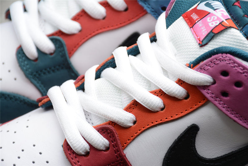 Nike SB Dunk Low Pro QS Parra (Amigos e Família) DH7695-100