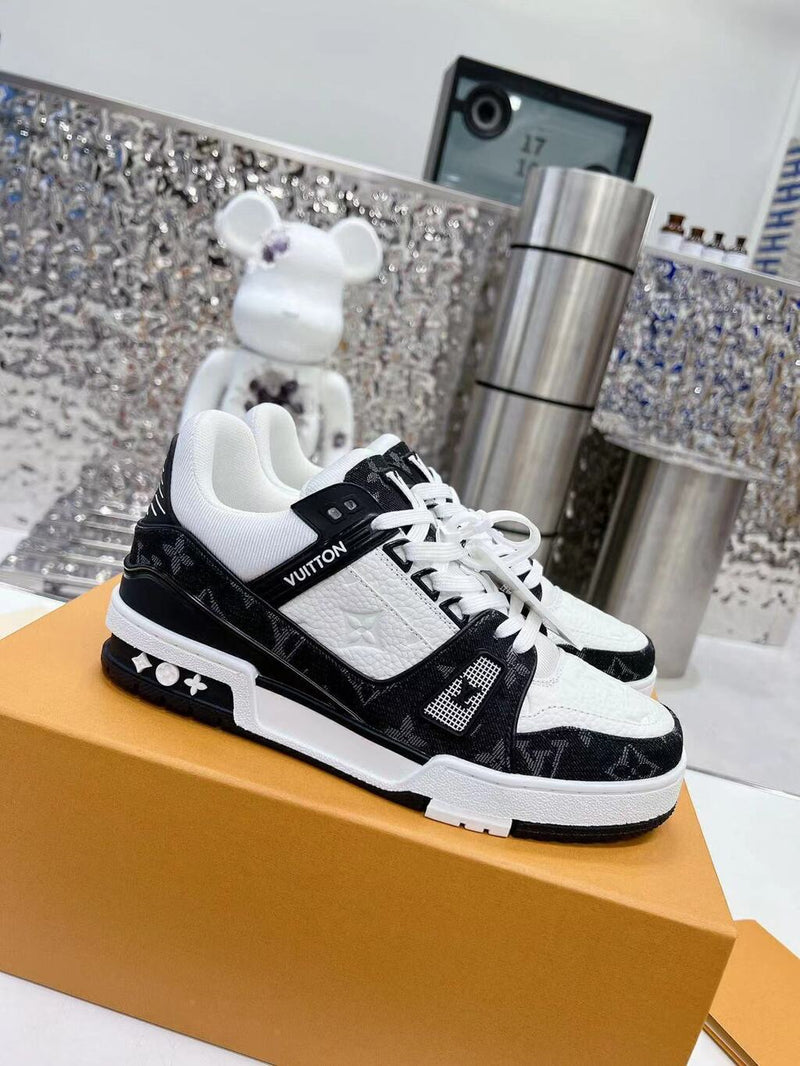 Louis Vuitton LV Trainer White Black