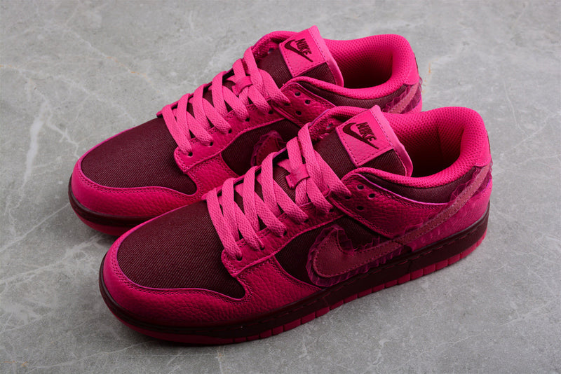 Nike Dunk Low Valentine's Day DQ9324 600