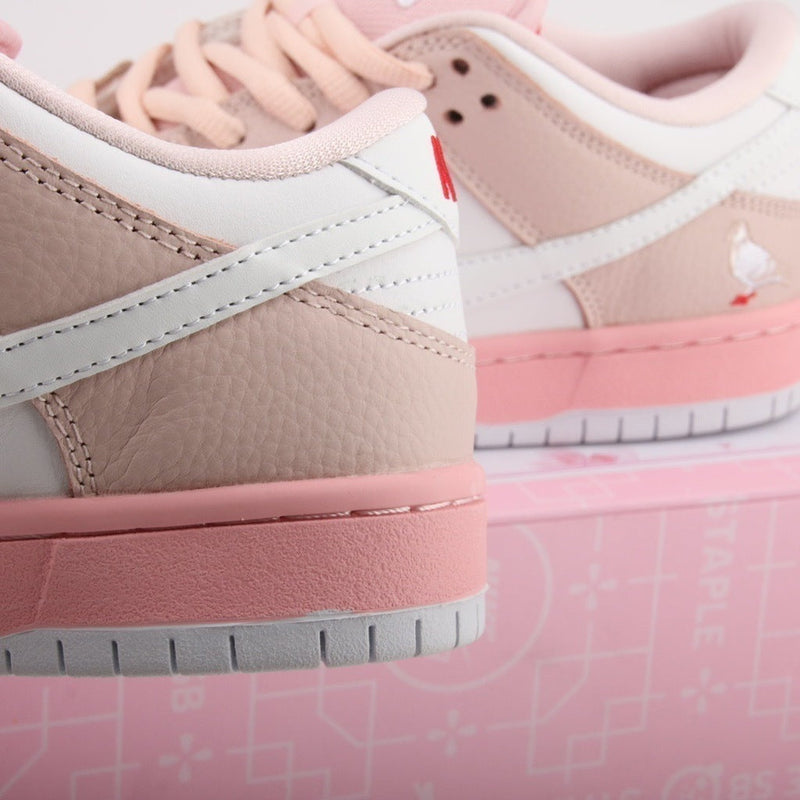 NIKE SB DUNK LOW PINK PIGEON