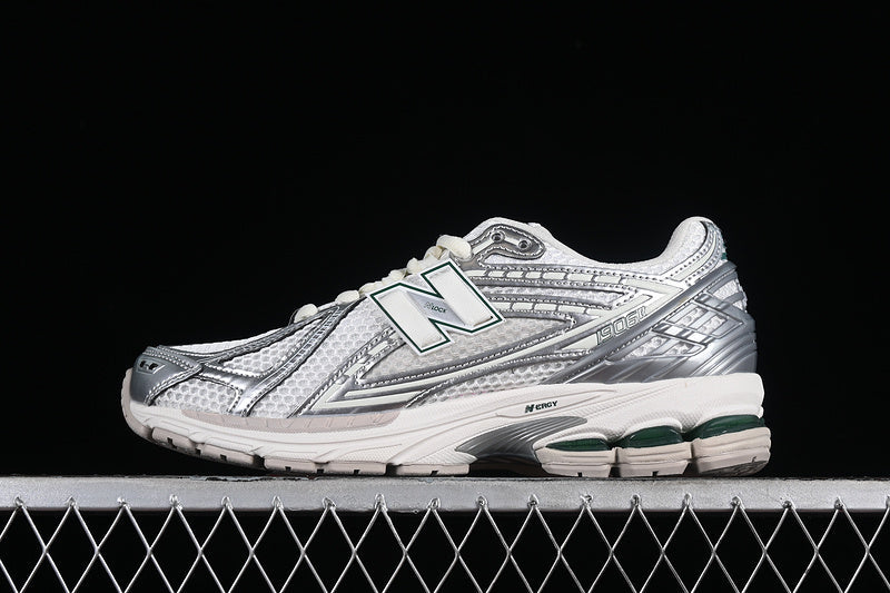 New Balance 1906R Silver Metallic W1906REE