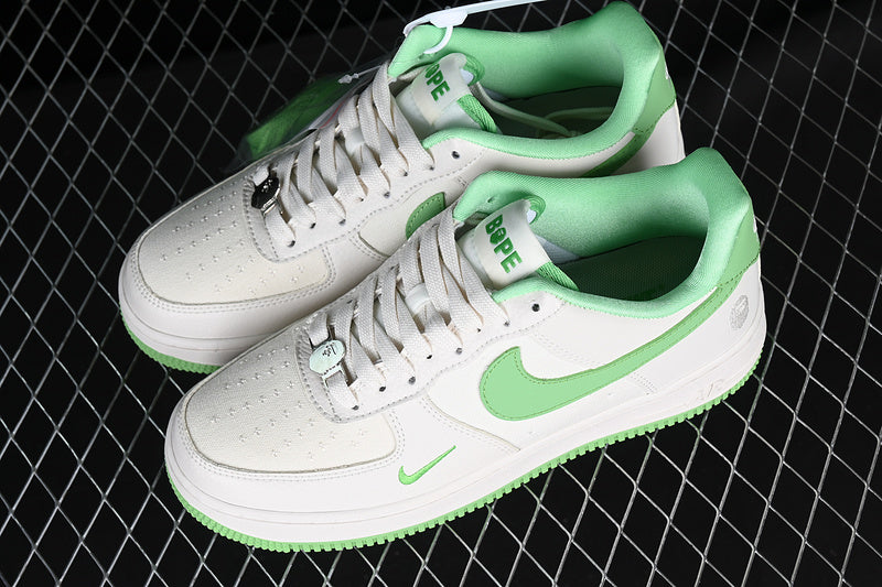 Nike Air Force 1 '07 White Green