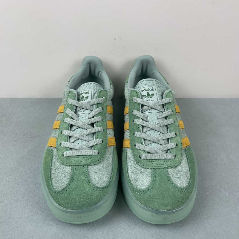 Gazelle Indoor Hazy Green Crew Yellow