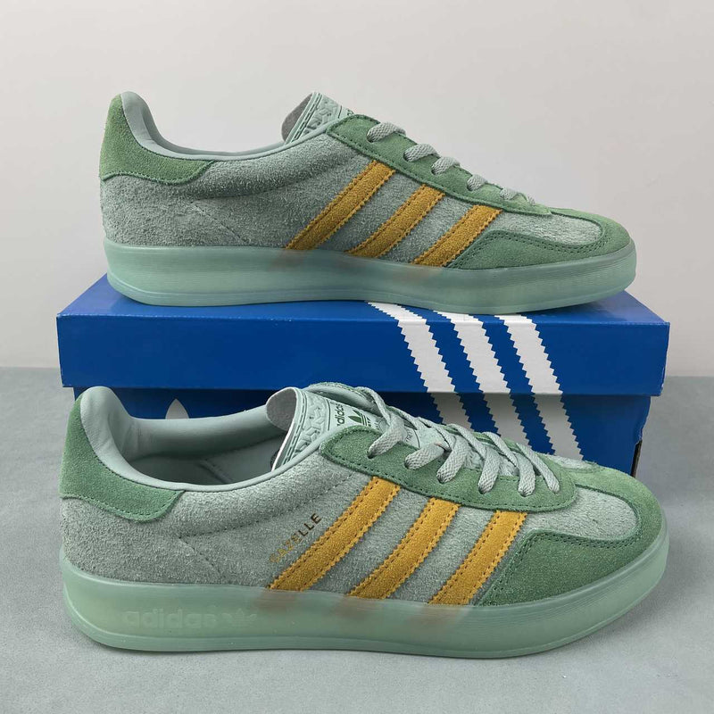 Gazelle Indoor Hazy Green Crew Yellow