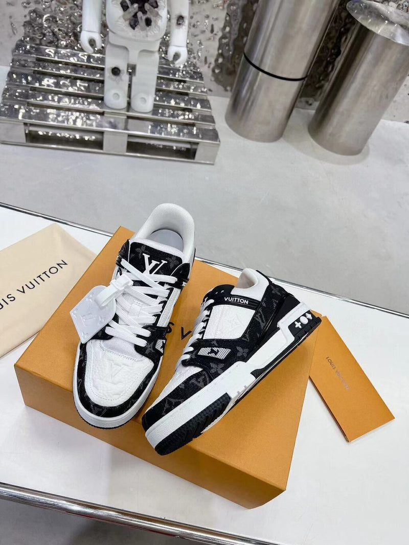 Louis Vuitton LV Trainer White Black