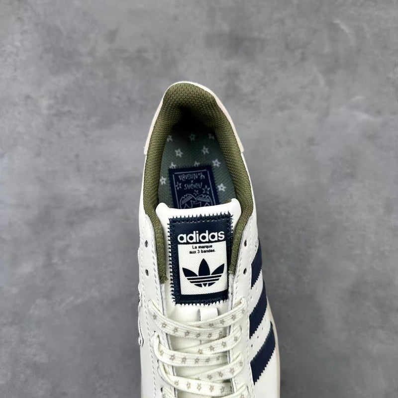 Adidas Originals Superstar Branco Bege Marinho IG3852