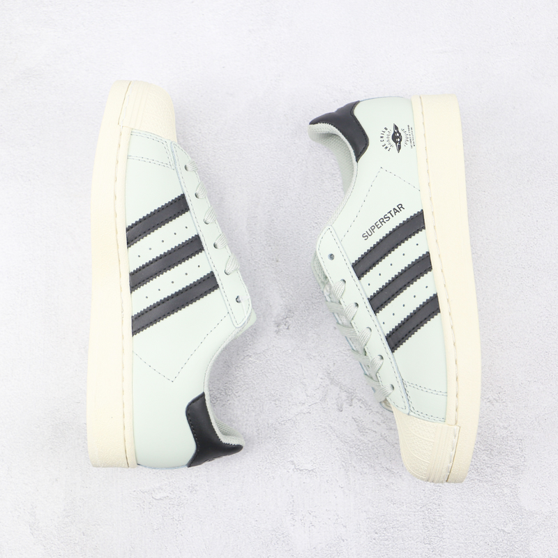 Adidas Star Wars Superstar The Child Verde