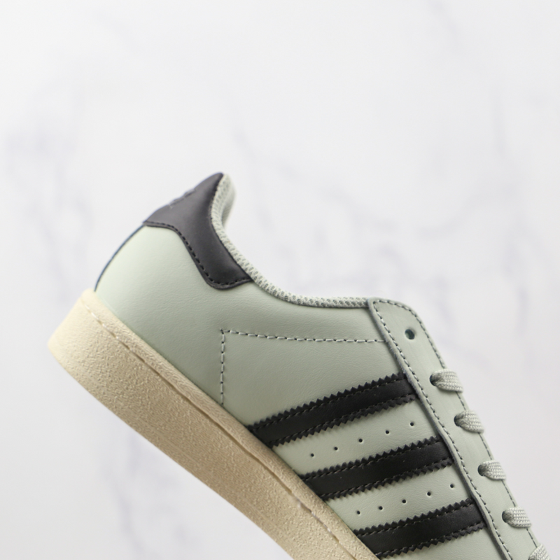 Adidas Star Wars Superstar The Child Verde