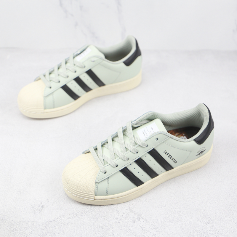 Adidas Star Wars Superstar The Child Verde