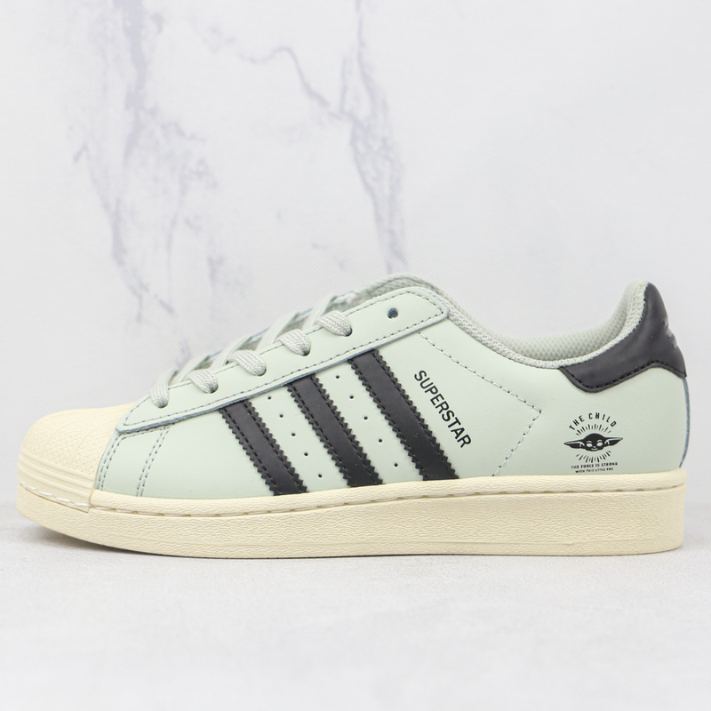 Adidas Star Wars Superstar The Child Verde