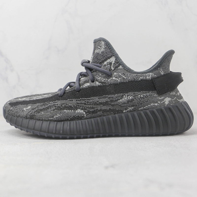 Adidas Yeezy Boost 350 V2 DarkGreymon ID4811