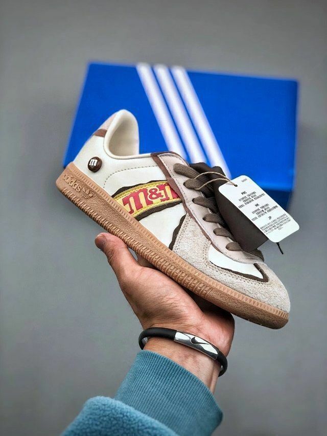 Adidas Samba x M&M