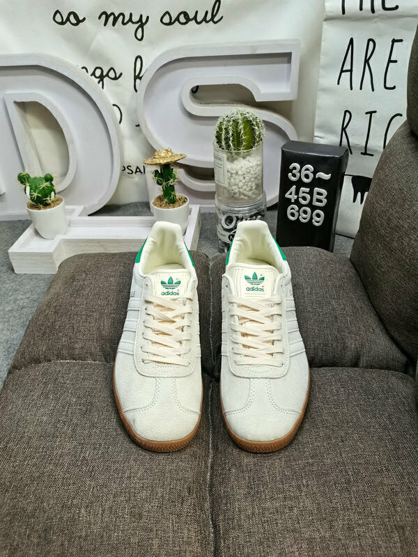 Adidas Gazelle wonder white green gum