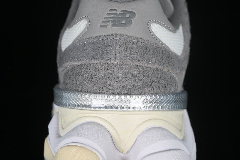 New Balance 9060 Grey White U9060YGA