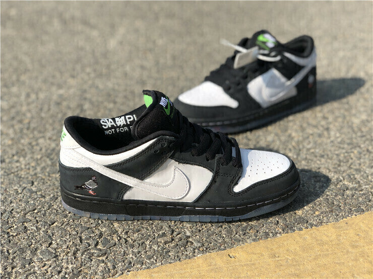 Nike Jeff Staple x Dunk Low Pro SB Panda Pigeon