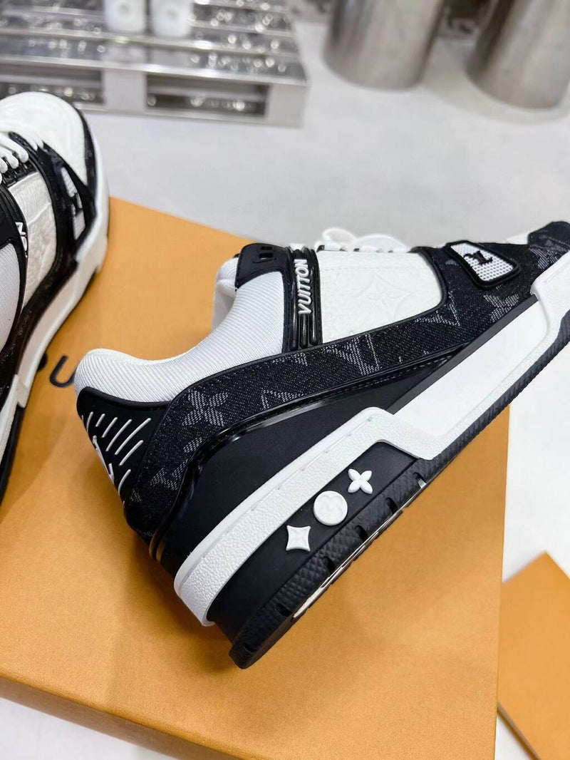 Louis Vuitton LV Trainer White Black