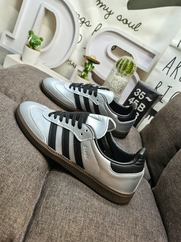 Adidas Samba OG Silver Metallic Black Gum