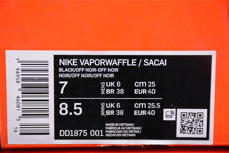 Nike Vaporwaffle sacai Black Gum DD1875-001