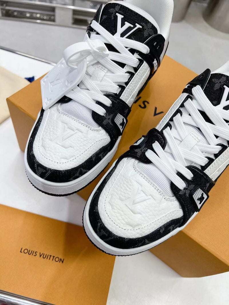 Louis Vuitton LV Trainer White Black