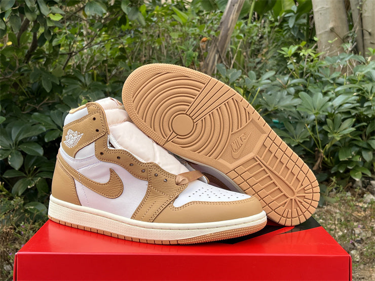 Air Jordan 1 High OG  Praline