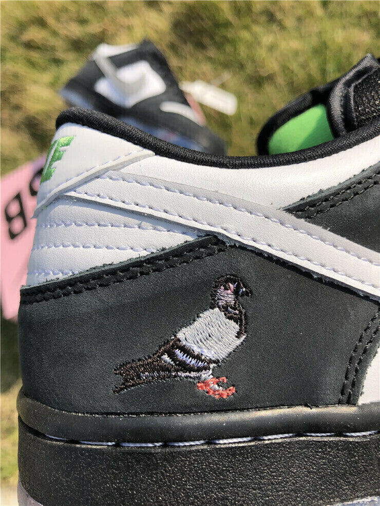 Nike Jeff Staple x Dunk Low Pro SB Panda Pigeon