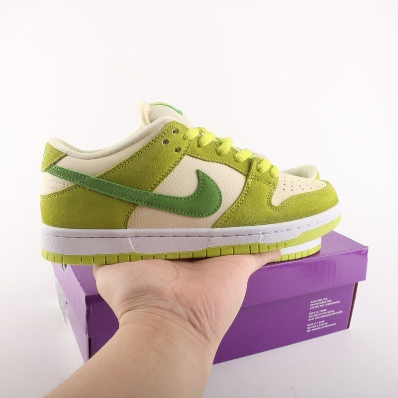 Nike SB Dunk Low Green Apple