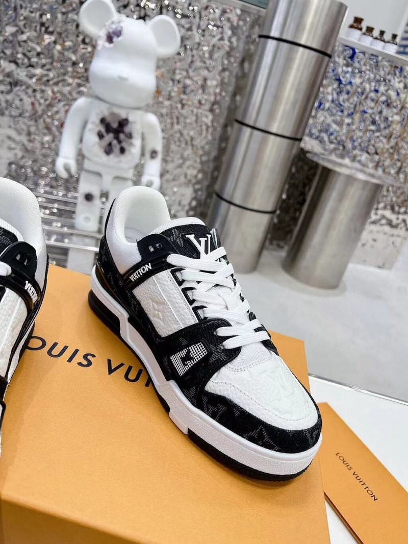 Louis Vuitton LV Trainer White Black