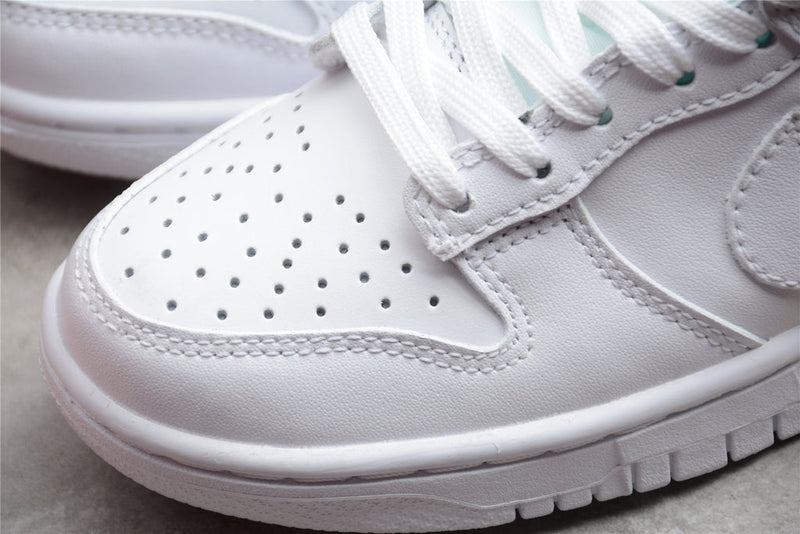 Nike Dunk Low Triple White DD1503-109