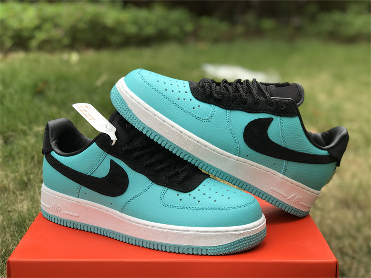 Nike Air Force 1 Low Tiffany & Co. 1837 (Friends and Family)