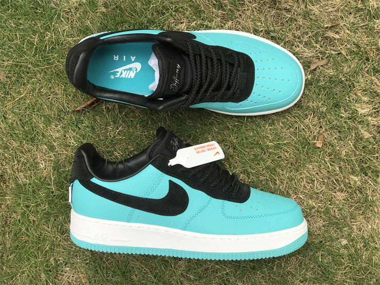 Nike Air Force 1 Low Tiffany & Co. 1837 (Friends and Family)