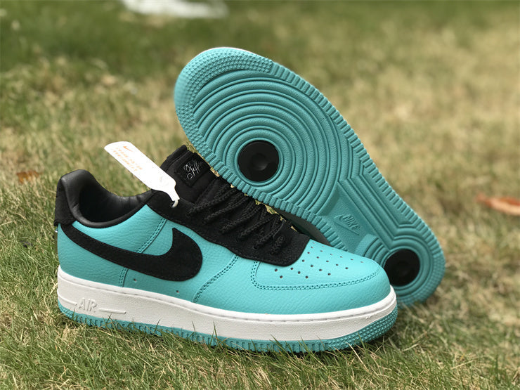 Nike Air Force 1 Low Tiffany & Co. 1837 (Friends and Family)