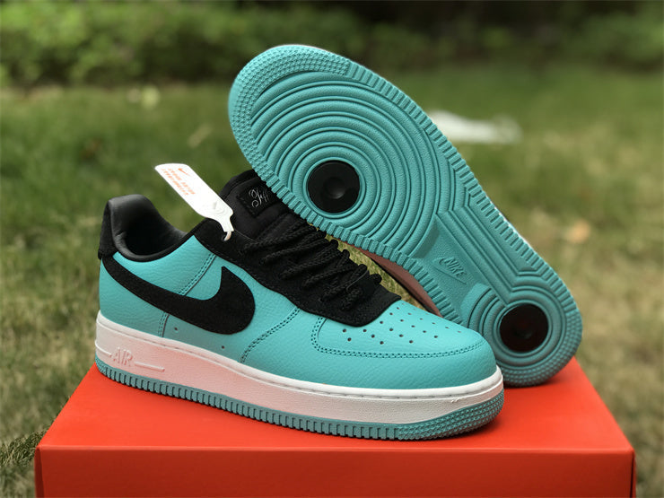 Nike Air Force 1 Low Tiffany & Co. 1837 (Friends and Family)