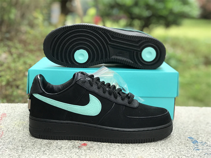 Nike Air Force 1 Low Tiffany & Co. 1837 DZ1382-001