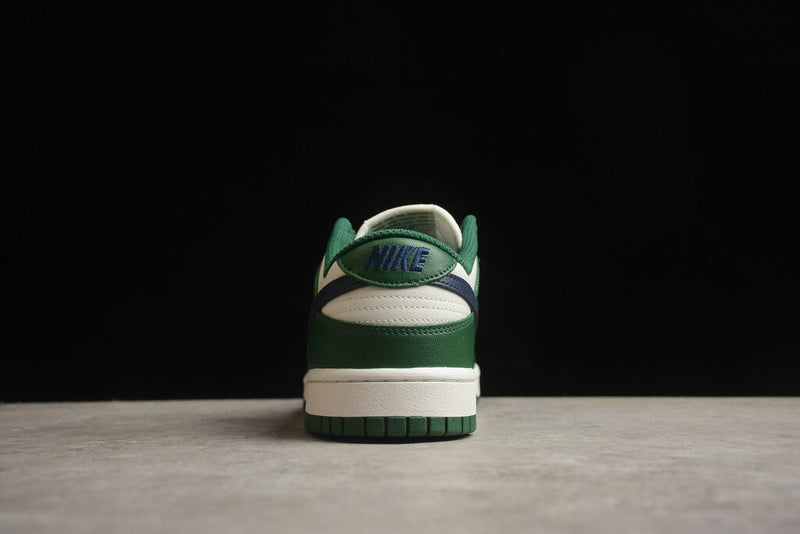 Nike Dunk Low Retro Gorge Green Midnight Navy