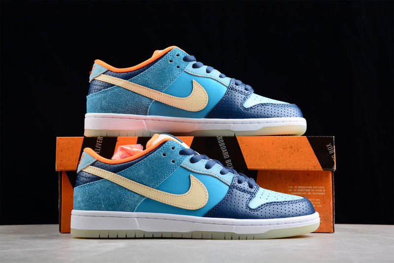 Nike SB Dunk Low MIA Skate Shop 504750 474