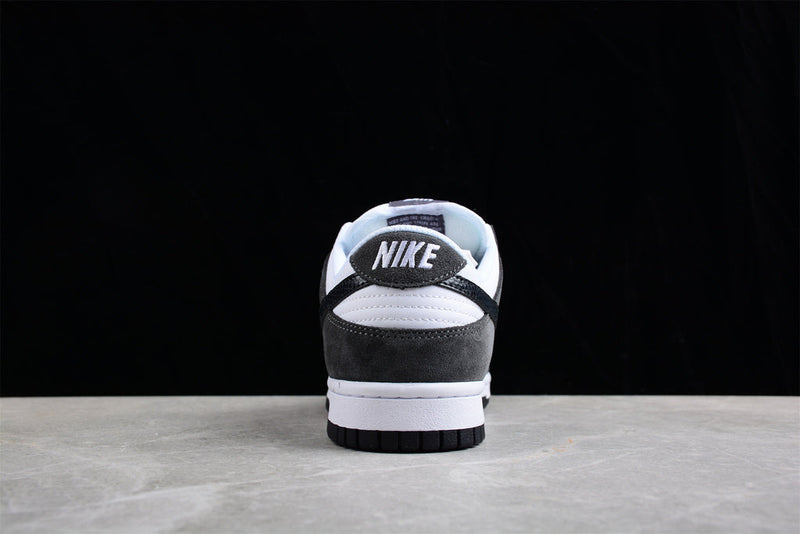 Nike SB Dunk Low Preto Branco 304292 506