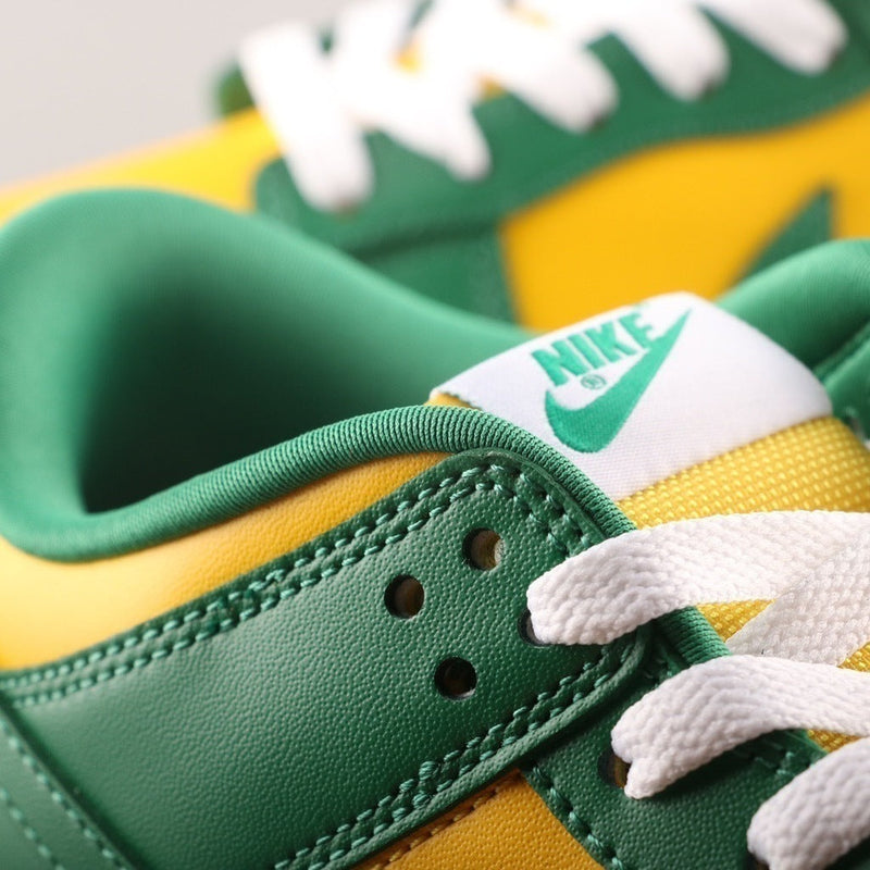 NIKE SB DUNK LOW SP BRASIL