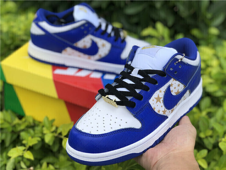 Nike SB Dunk Low Supreme Stars Hyper Royal DH3228 100