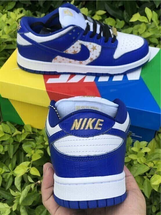 Nike SB Dunk Low Supreme Stars Hyper Royal DH3228 100