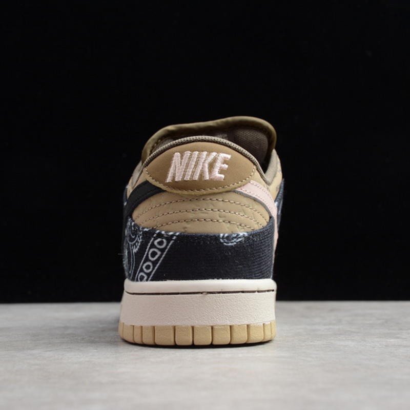 Nike SB Dunk Low Travis Scott CT5053-001